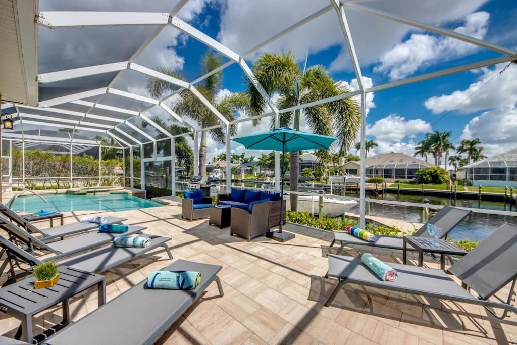 Villa Martinique By Coralvilla Cape Coral Exterior photo